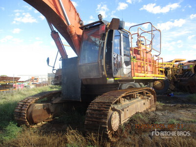 2010 HITACHI ZX470LCH-3 Kettenbagger