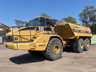 Off-Highway Water Trucks