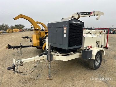 2015 Terex TAC730 Tow-Behind Wood Chipper