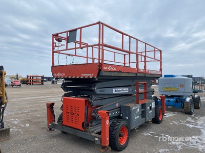 2017 Skyjack SJ9250RT 4x4 Diesel Scissor Lift