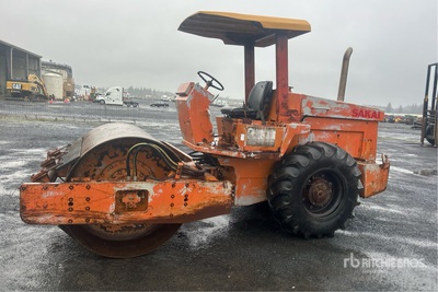 1988 Sakai SV70D Smooth Drum Compactor