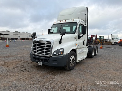2019 Freightliner Cascadia 125 6x4 Day Cab Truck Tractor