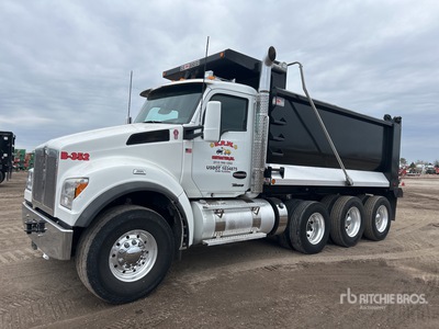 2023 Kenworth T880 8x4 Tri/A Dump Truck