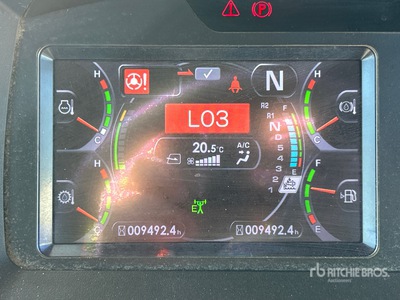 2020 Komatsu HM300-5 6000 gal 6x6 Camion-citerne à eau articulé