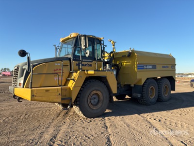 2020 Komatsu HM300-5 6000 gal 6x6 Articulated Water Truck