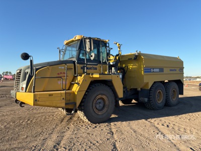 2020 Komatsu HM300-5 6000 gal 6x6 Articulated Water Truck