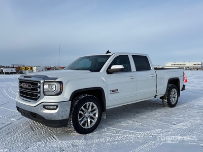 2018 GMC Sierra 1500 SLE 4x4 Crew Cab بيك اب