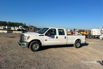2015 Ford F-150 4x2 Crew Cab Pickup
