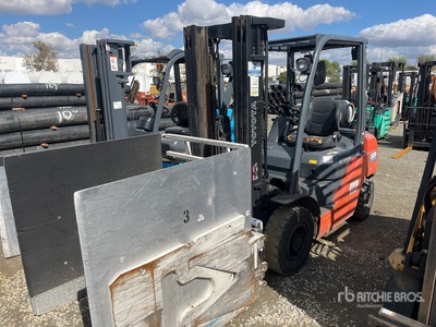 2016 Toyota 8FGU25 3750 lb Forklift