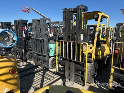 2021 Hyster H60XT 5700 lb Pneumatic Tire Forklift