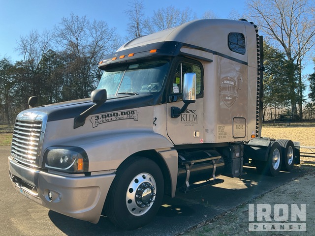 Freightliner St 120 2005 I 2005-2026