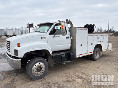 1999 GMC C6500 4x2 Service Truck