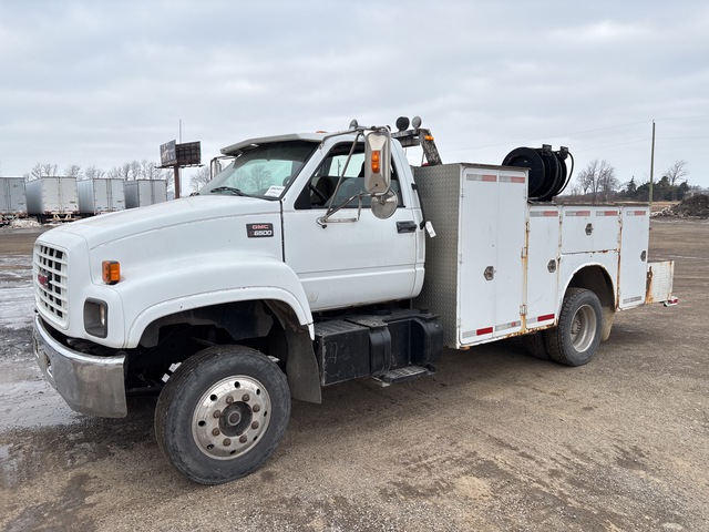 1999 GMC C6500 4x2 Service Truck