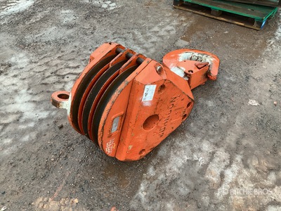 Johnson 3 SHEAVE BLOCK