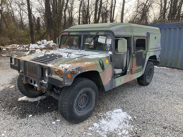 1995 AM General M1097A1 HMMWV 2 Door Hard Top w/Truck Body