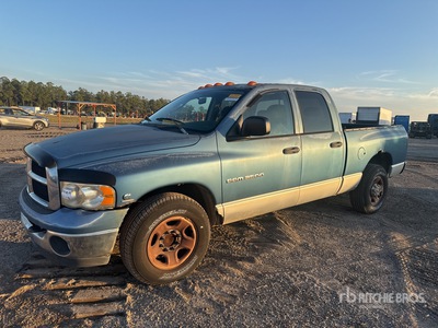 2004 Dodge Ram 3500 4x2 Crew Cab بيك اب