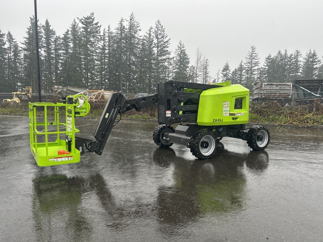 2024 Zoomlion ZA45J 4WD Diesel Articulating Boom Lift (Unused)