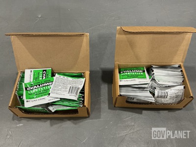 (43) Boxes of Cyalume 5-45350603 Lightsticks