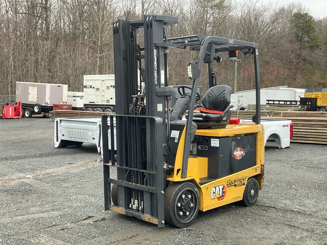 Cat EC25EN 4600 lb Electric Forklift