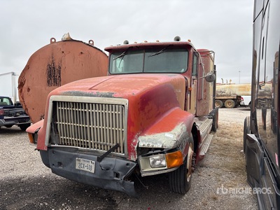 1994 International 9400 6x4 Tracteur routier couchette (Inoperable)