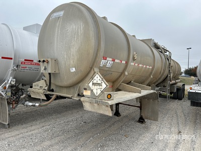 2012 Dragon 8400 gal T/A مقطورة صهاريج