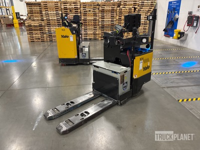 2020 Yale MPR080-VG 8000 lb Pallet Jack