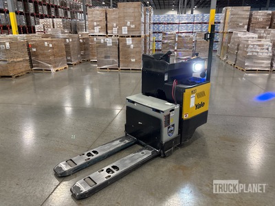 2020 Yale MPR080-VG 8000 lb Pallet Jack