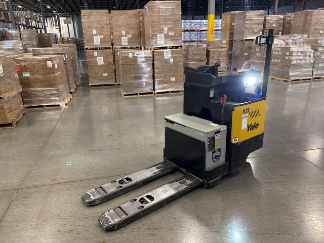 2020 Yale MPR080-VG 8000 lb Pallet Jack
