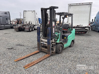 Mitsubishi FGC30N Cushion Tire Carrelli Elevatori