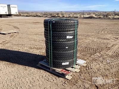 (5) Michelin 275/70R22.5 Tires