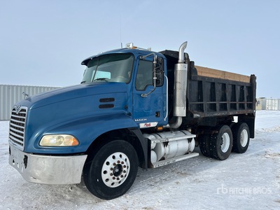 2007 Mack CXP613 6x4 3-Achs Kipper-Lkw