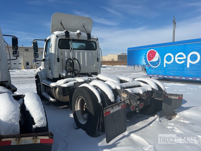 CAMIóN 2017 FREIGHTLINER