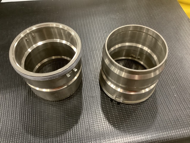 (2) Boeing 7-211710101 Air Star Valve Assemblies