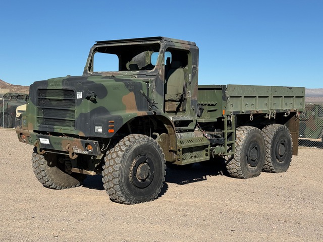 Oshkosh AMK25 MTVR 7 Ton 6x6 Cargo Truck