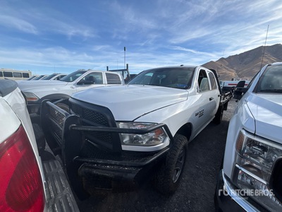 2018 Ram 3500 4x4 Crew Cab Flatbed Truck (Inoperable)