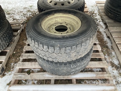 Quantity of (2) Toyo 265/75R16 Pneus