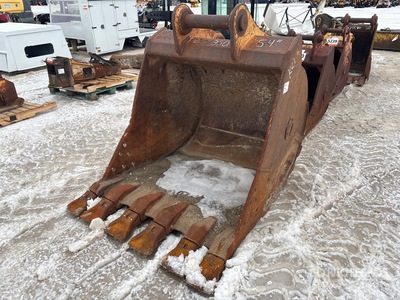 CF 54 in Digging Excavator Bucket