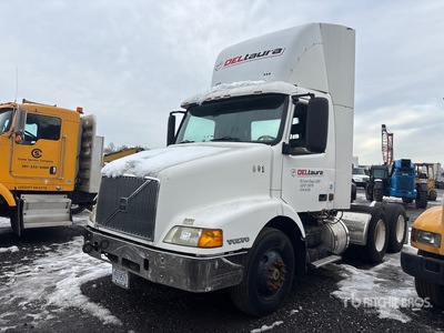 1998 Volvo VN 6x4 Tracteur Routier