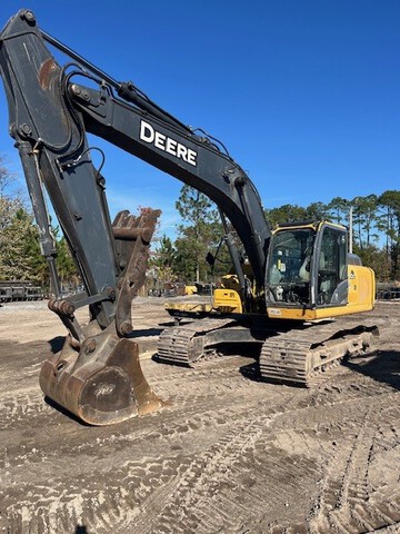 2019 John Deere 210G LC Tracked Excavator