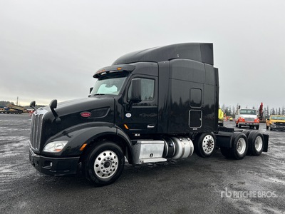 2019 Peterbilt 579 8x4 Cabeza Tractora Cabina Dormitorio