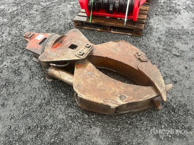 Young 56 in Grappin à grumes