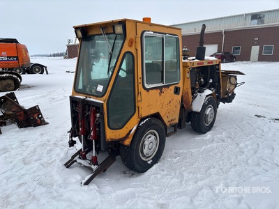 Holder MT5T Municipal Tractor (Inoperable)