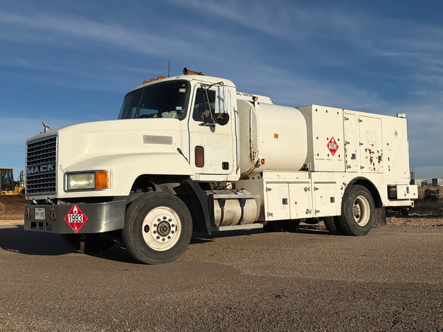 1999 Mack CH612 4x2 Fuel and Lube Truck