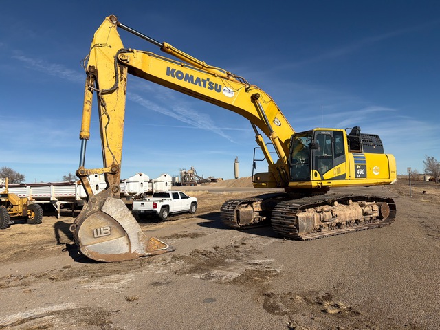 2016 Komatsu PC490LC-11 Tracked Excavator