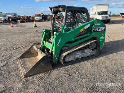 Takeuchi TL6R Compact Track Loader