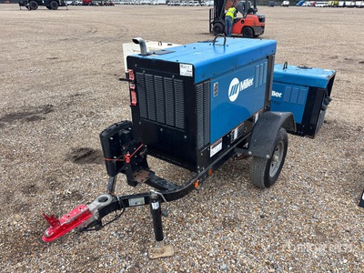 2018 Miller Big Blue 300R 300 A Mobile Multi-Process Engine Driven Welder