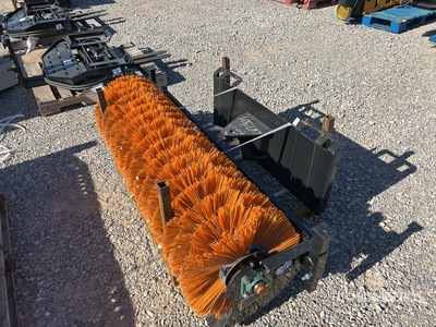 2025 GIYI GY-SE61 59 in Skid Steer Broom (Unused)