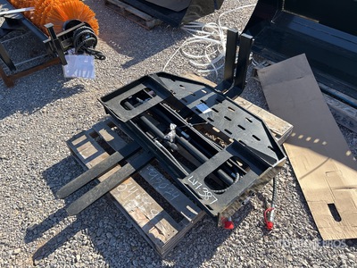 2025 GIYI GY-SF60 60 in Hydraulic Positioner Skid Steer Forks (Unused)