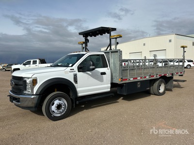 2018 Ford F-550 XL 4x2 Traffic Control Truck その他のトラック