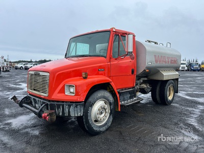 1995 Freightliner FL 70 4x2 Water Truck